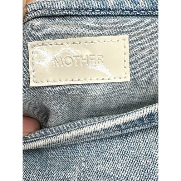 MOTHER‎ The Ruffle Mini Raw Edge Skirt in Action Shot Size 31 - Picture 6 of 11